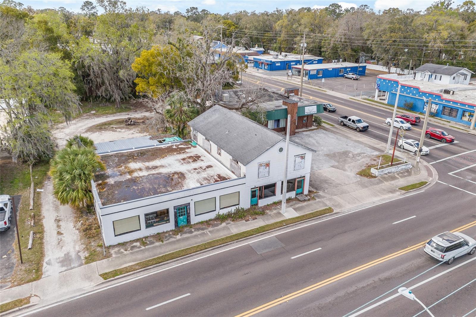 2222 NW 6TH STREET