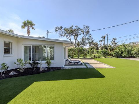 A home in VENICE