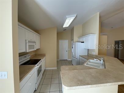 SORRENTO PH 1 - Residential Lease