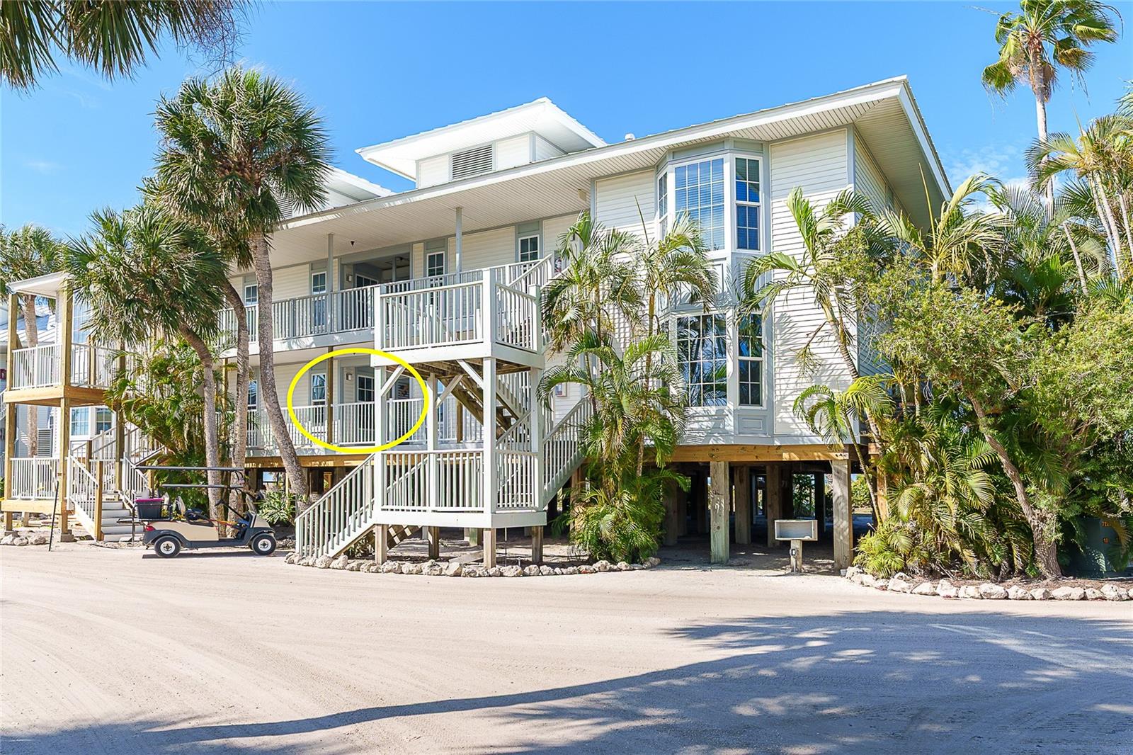 BEACH VILLAS BLDG 37 - Residential