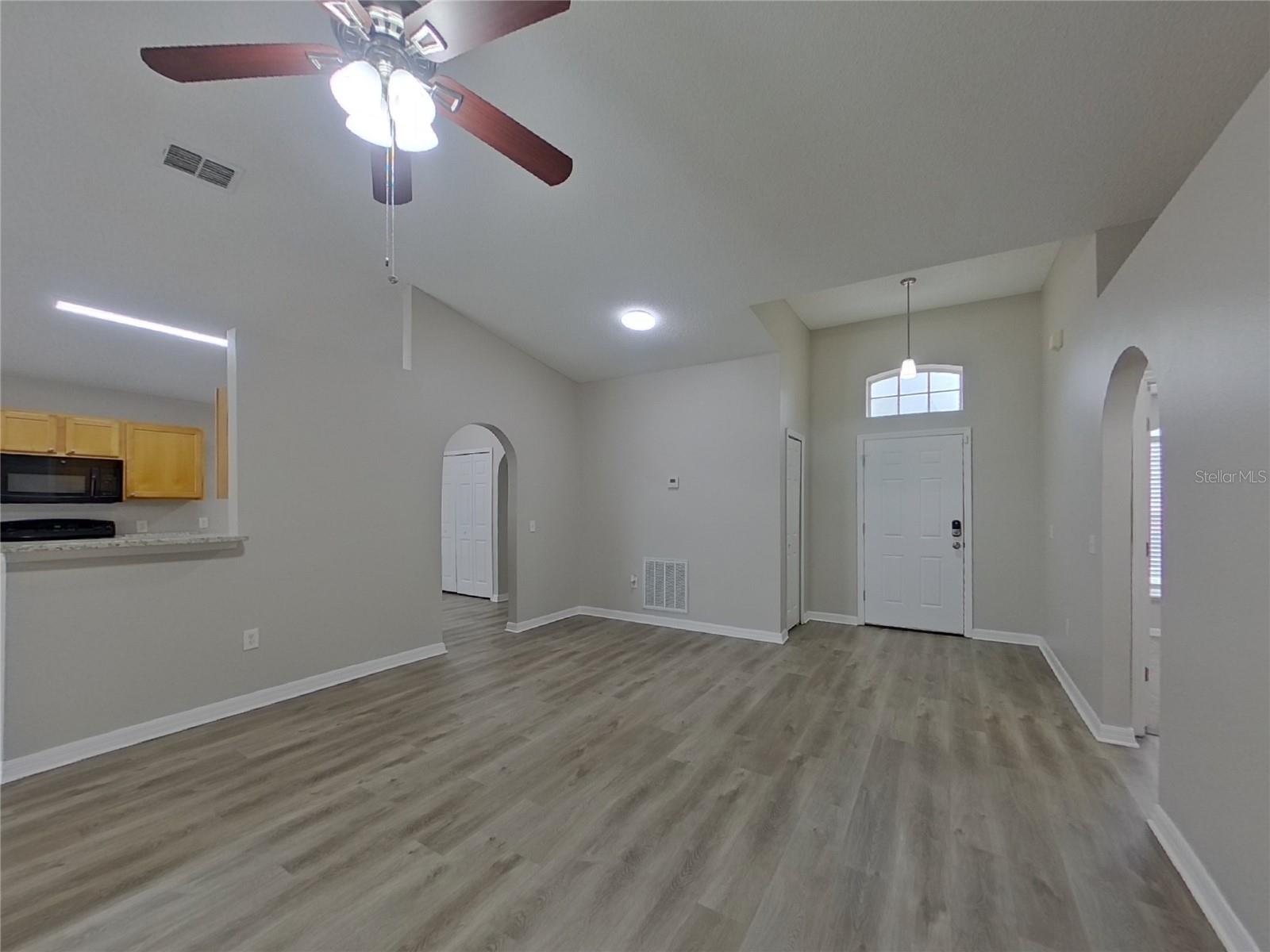 SARATOGA PARK PH 2 - Residential Lease