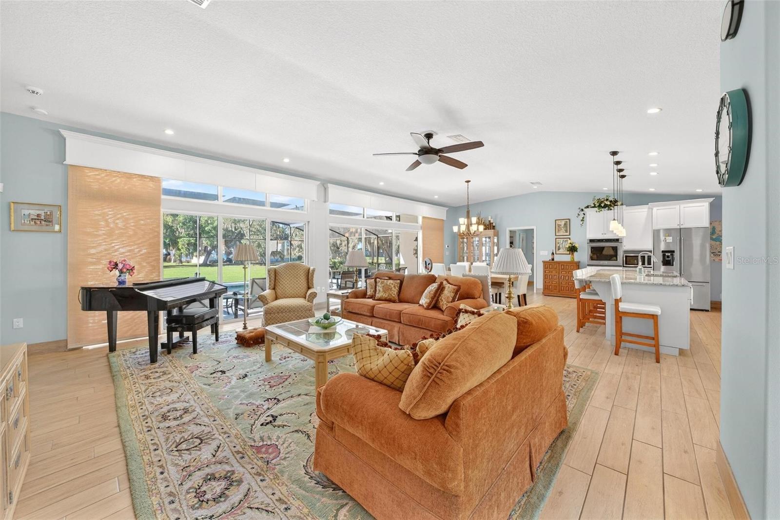 ACREAGE & UNREC - Residential