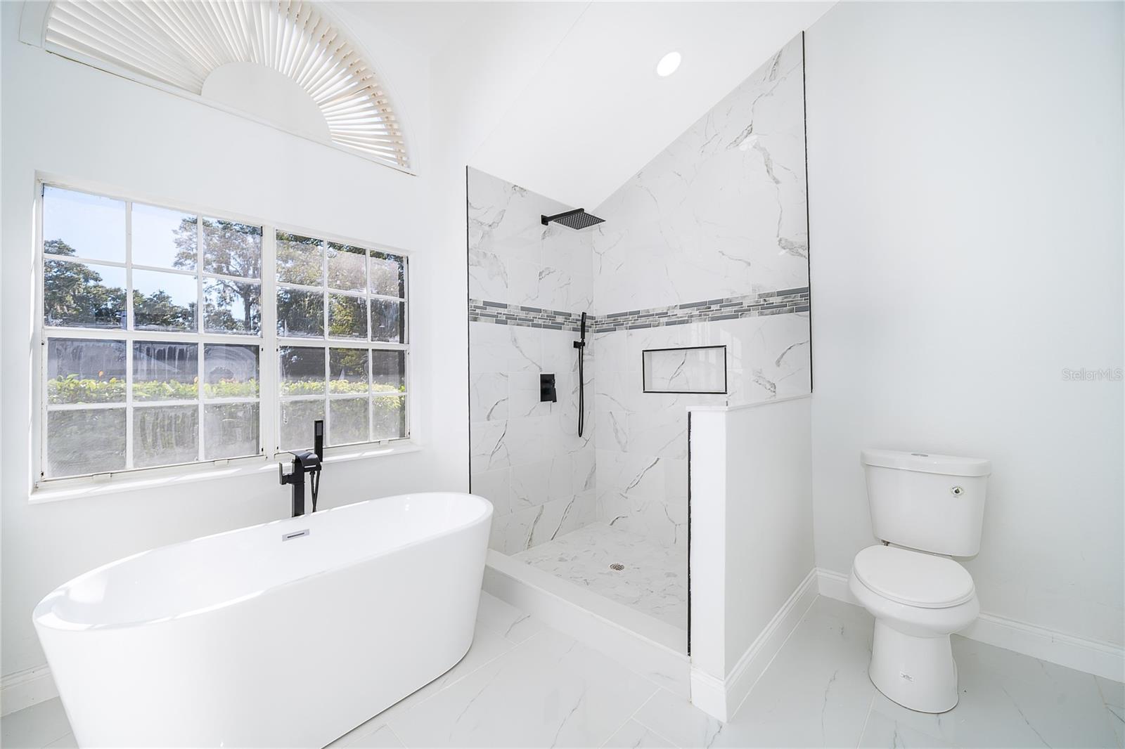 LEXINGTON CLUB - Residential