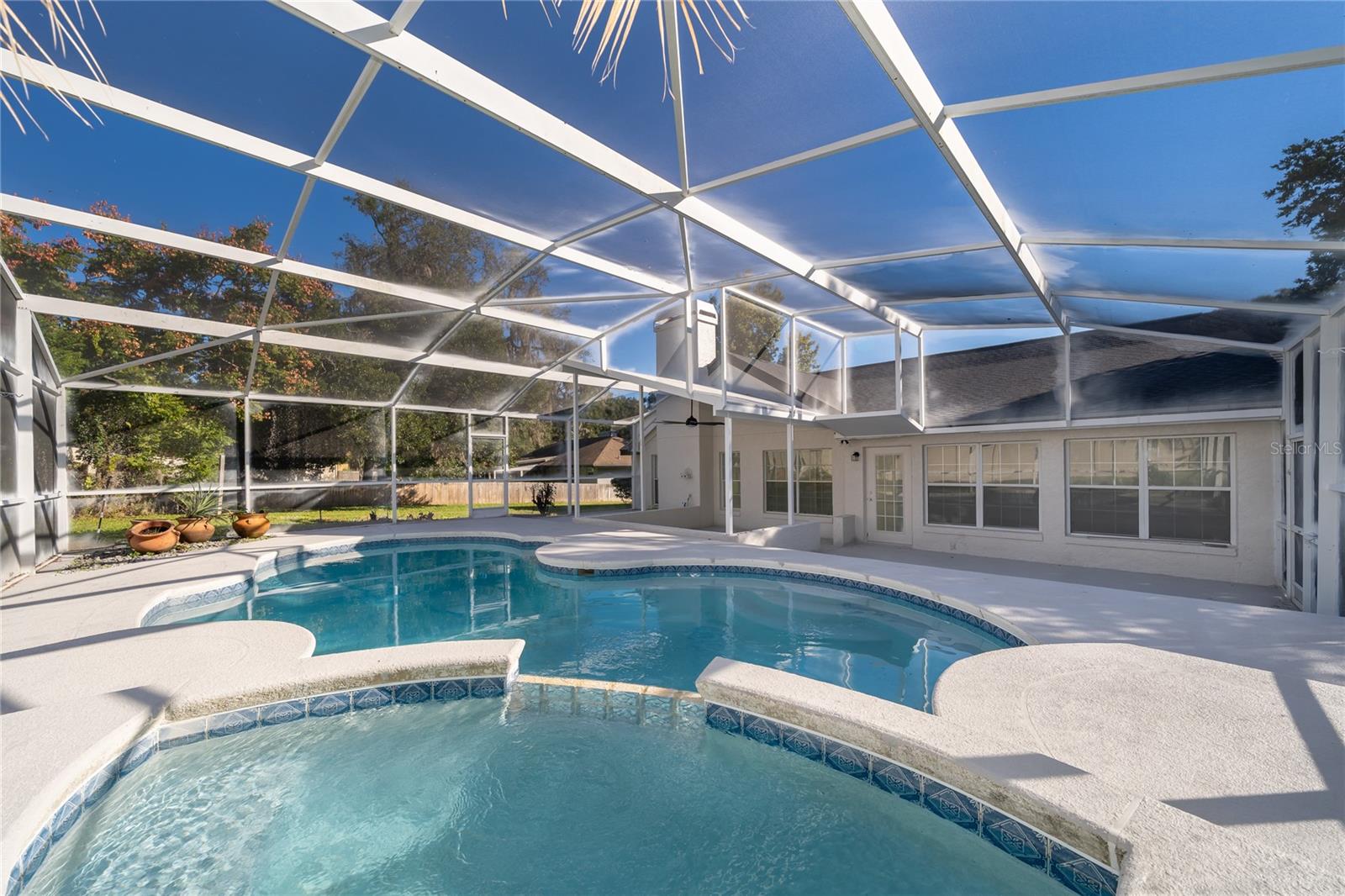 LEXINGTON CLUB - Residential