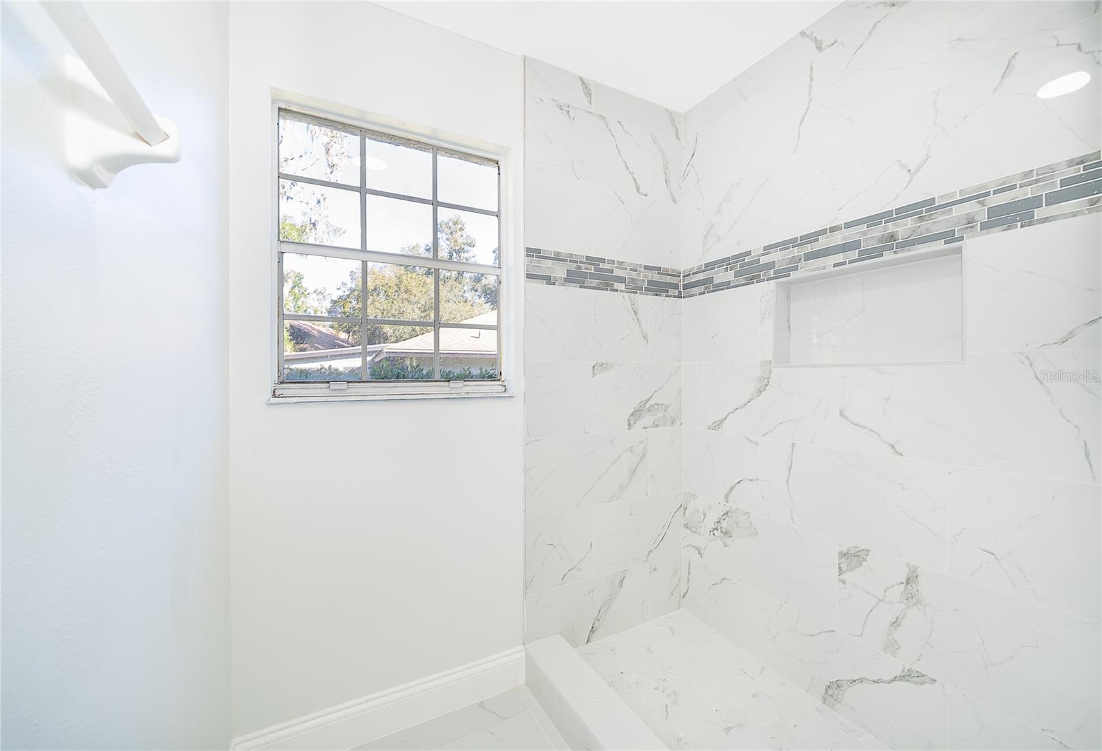 LEXINGTON CLUB - Residential