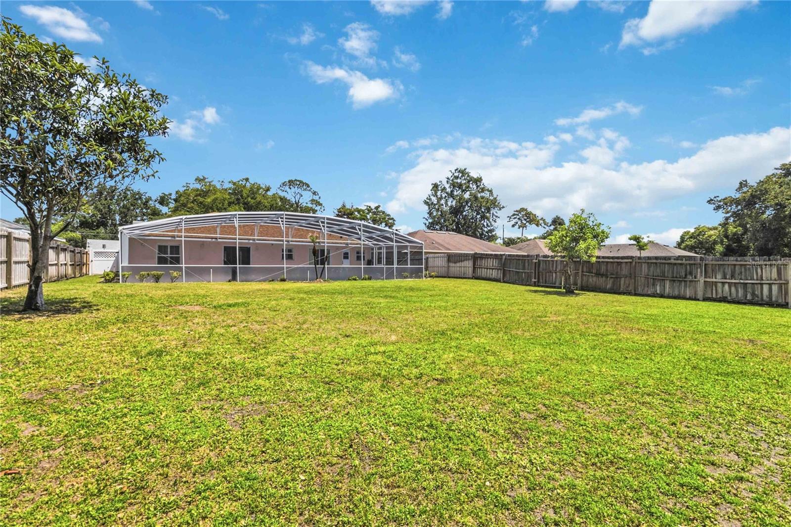 PATRICIA PARK - Residential