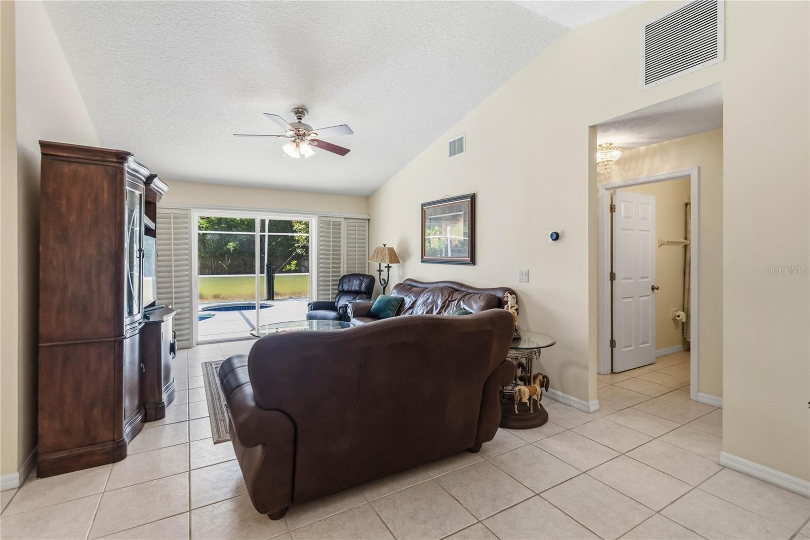 PATRICIA PARK - Residential