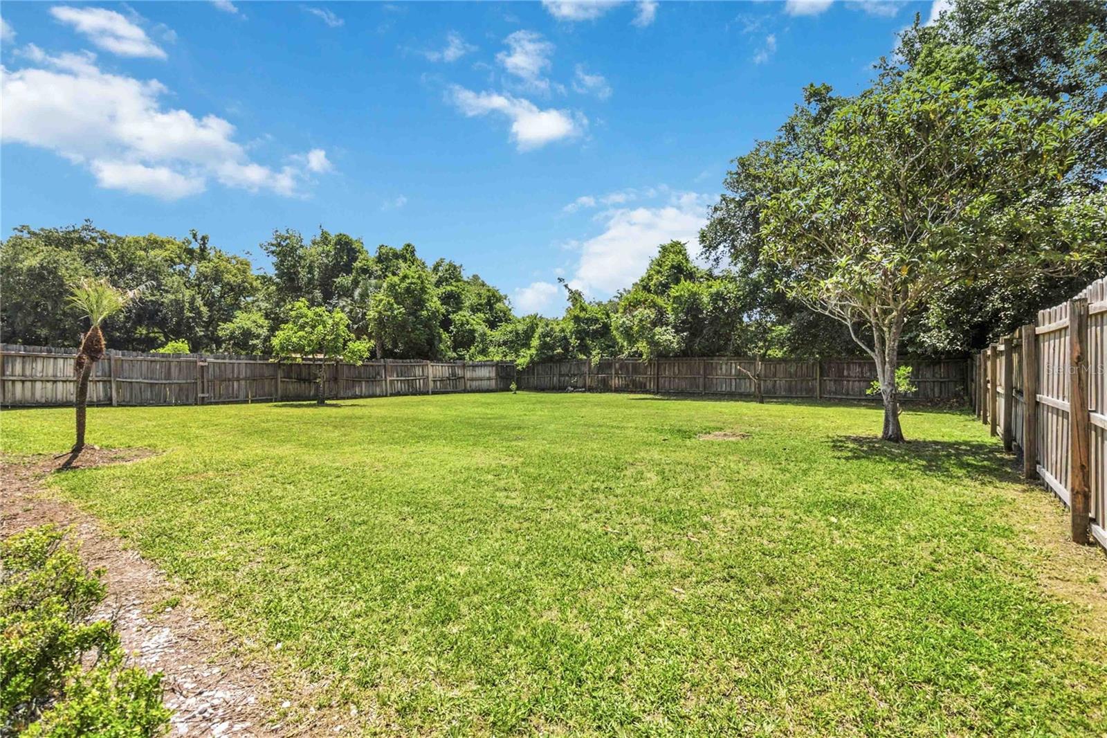 PATRICIA PARK - Residential