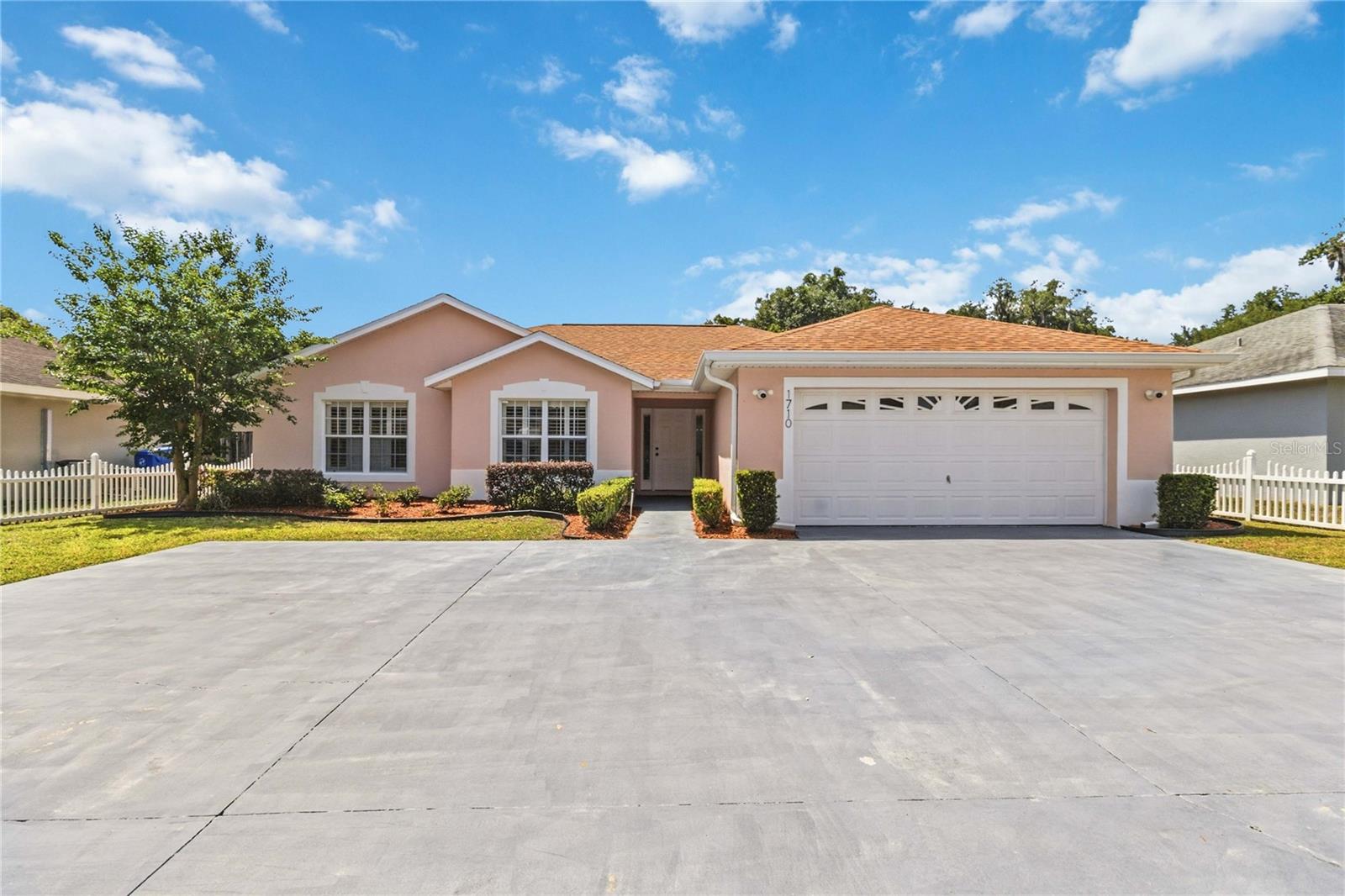 PATRICIA PARK - Residential