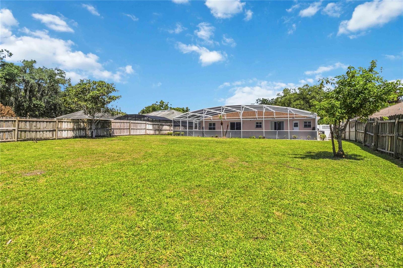 PATRICIA PARK - Residential