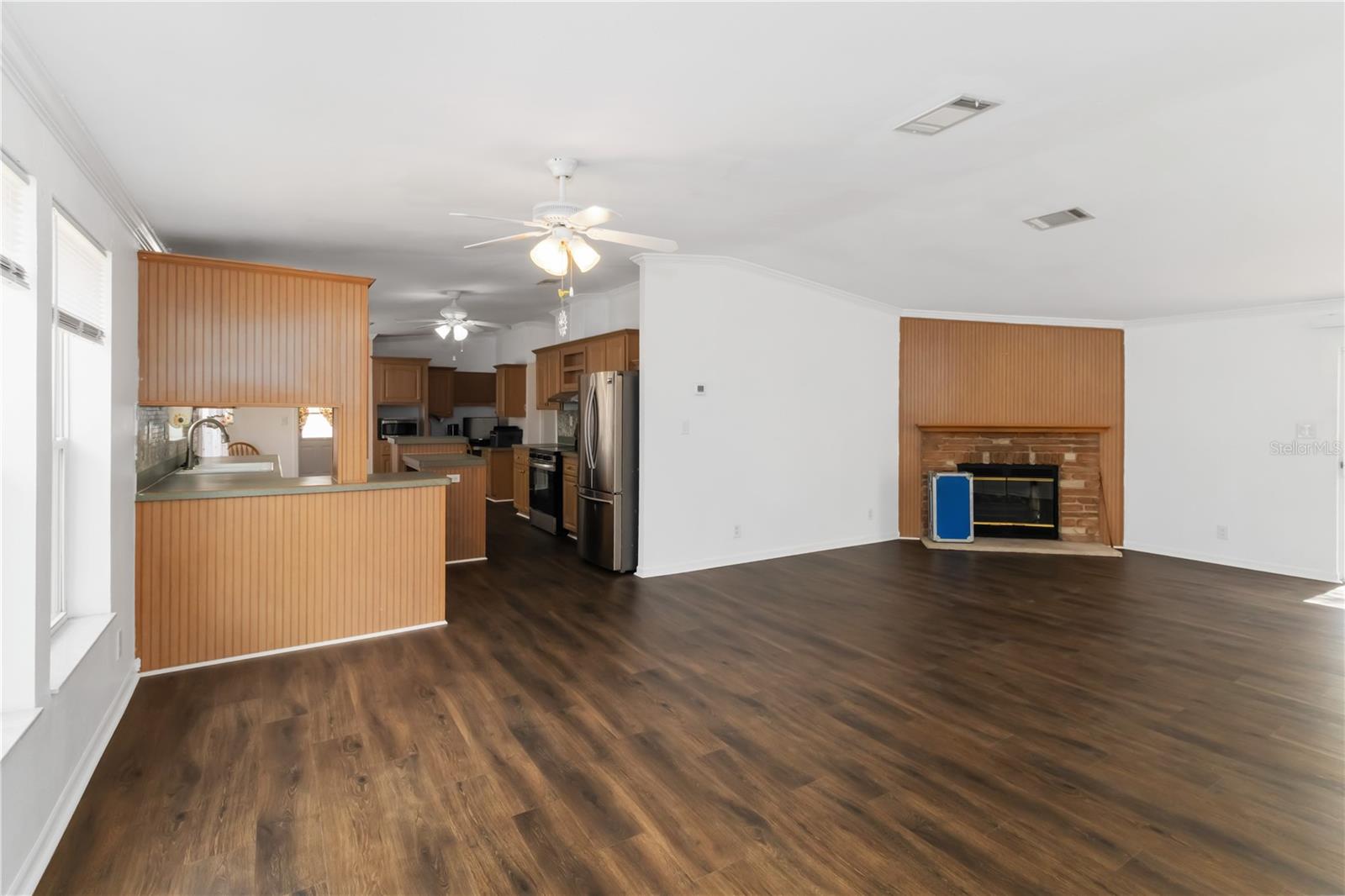 PRITCHER MANOR UNIT 1 - Residential