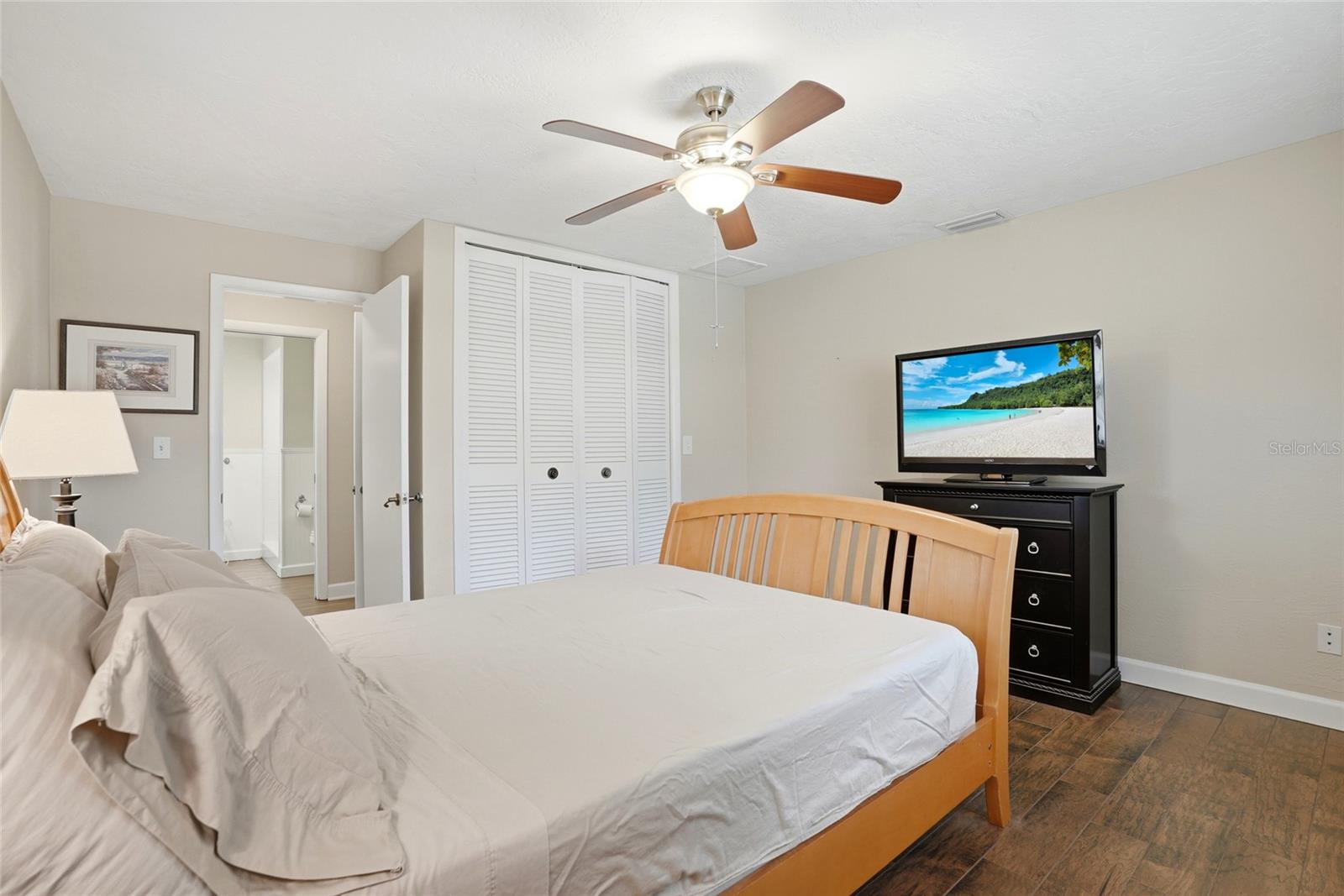 BROOKSIDE - Residential