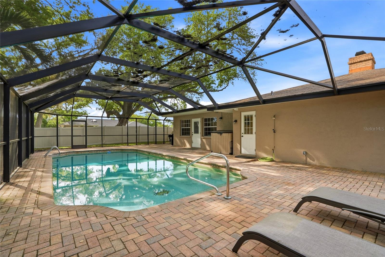 BROOKSIDE - Residential