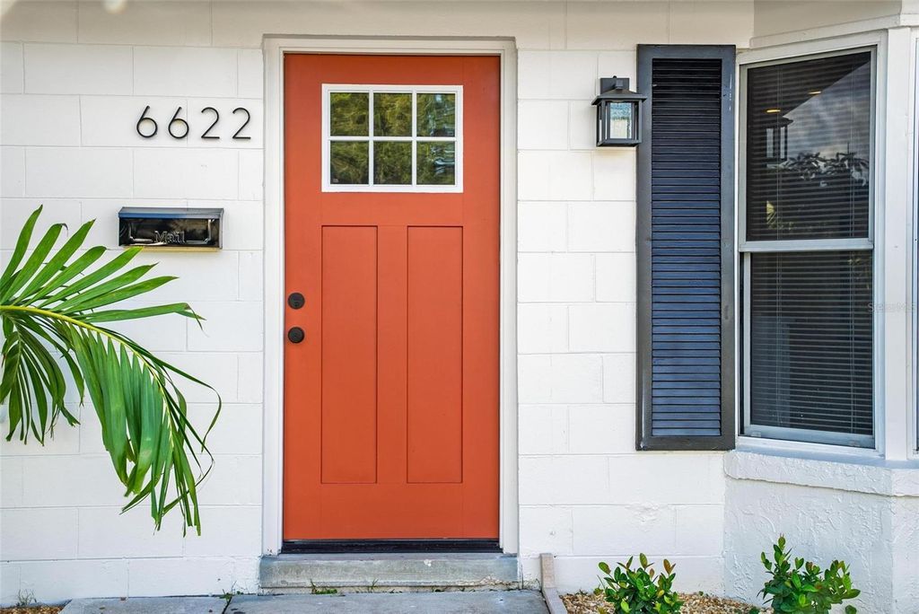 Photo of 6620 Pot O Gold Lane, Orlando, FL 32809 (MLS # O6353712)