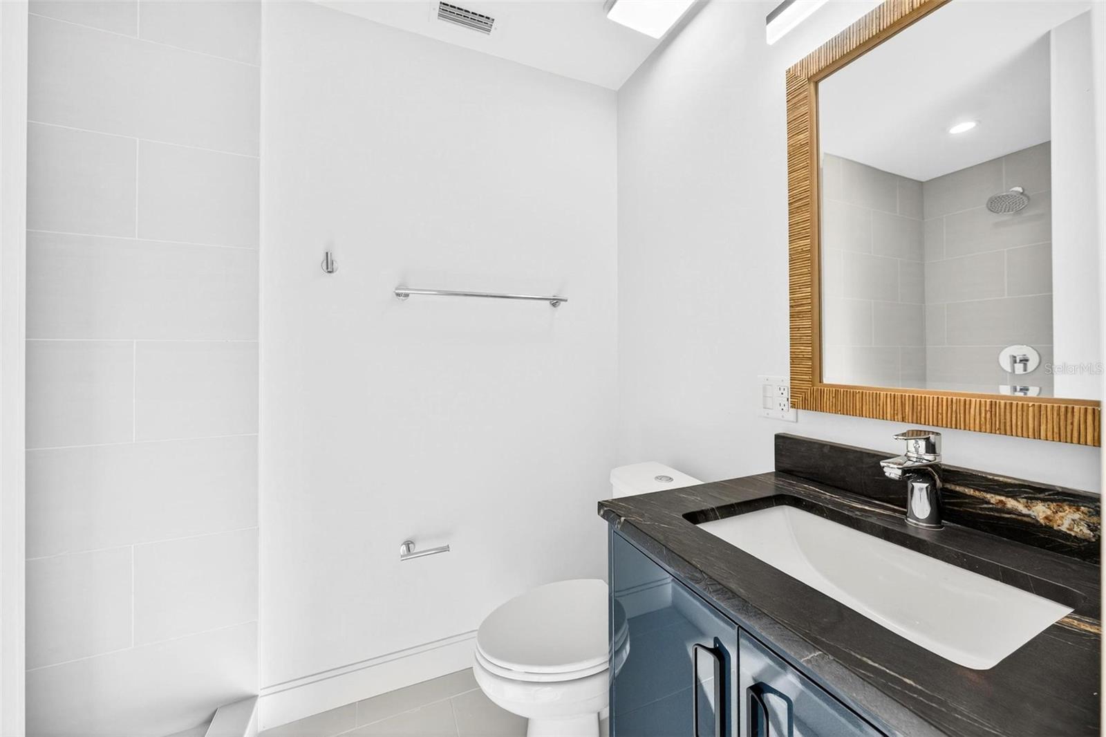 CASTLE PLACE - Residential Income