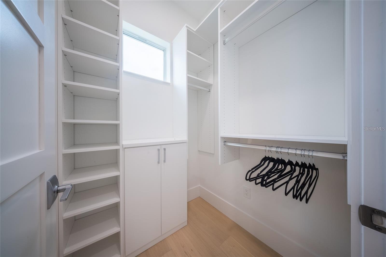 RUSTIC LODGE - Residential