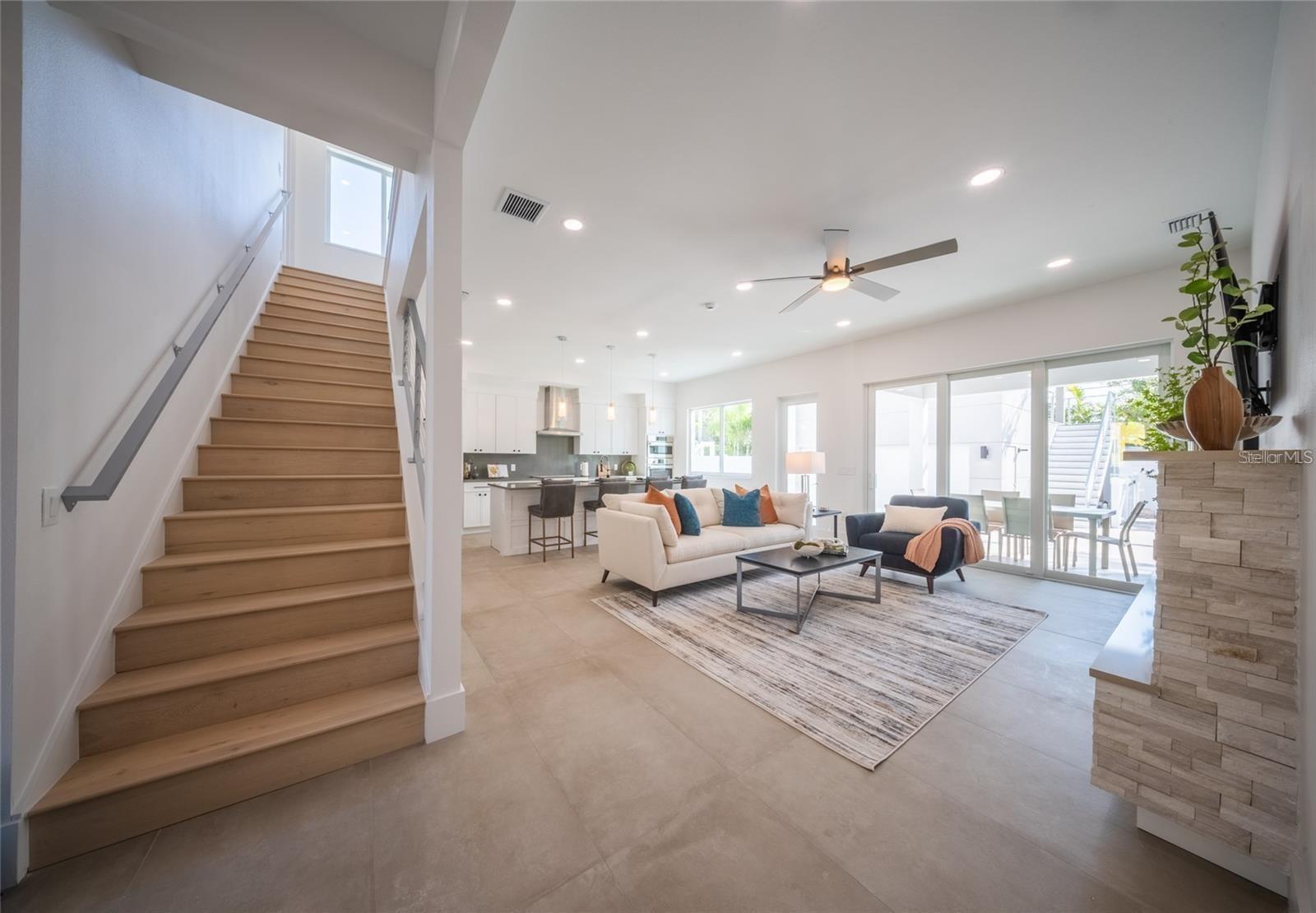 RUSTIC LODGE - Residential