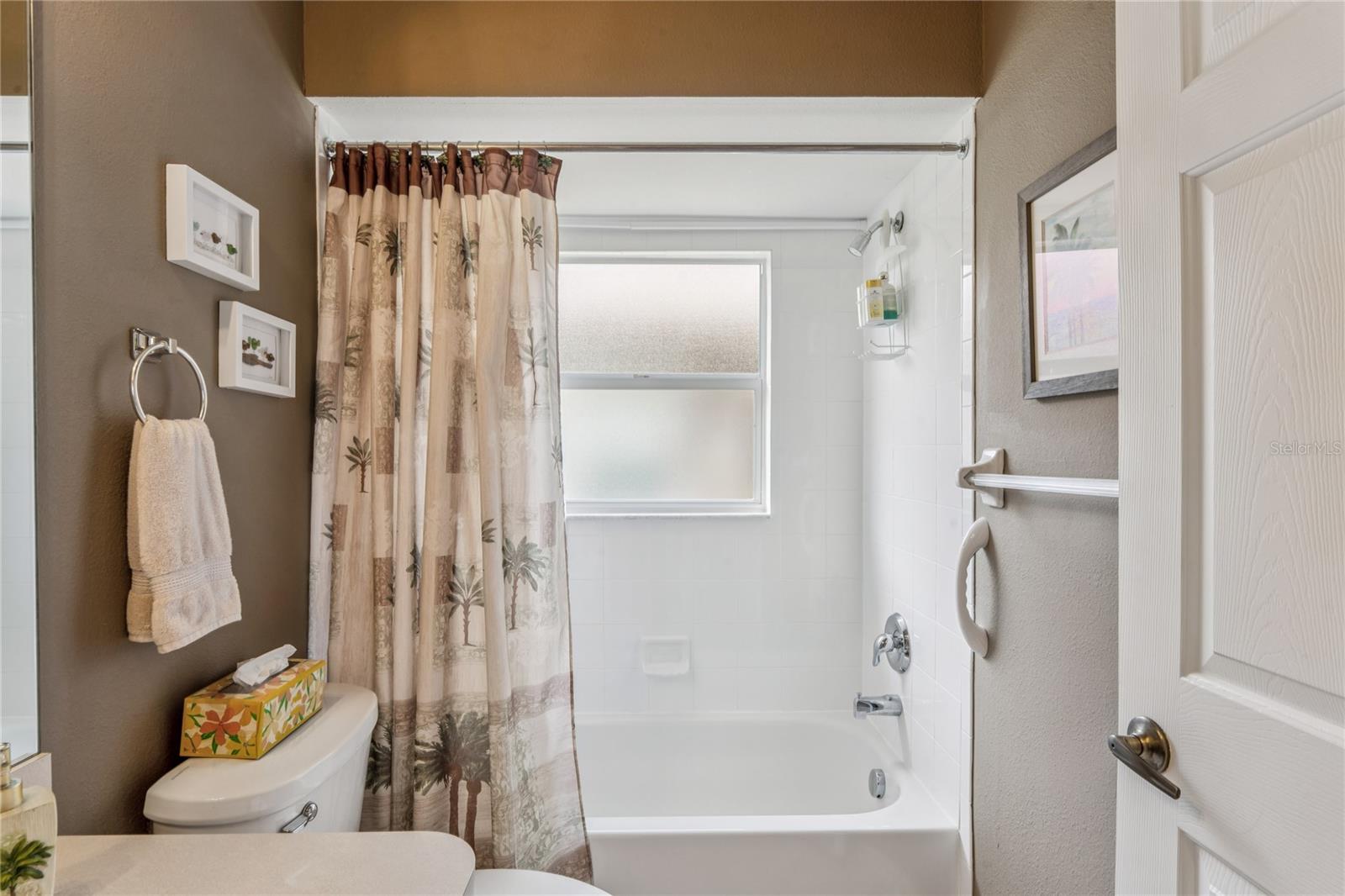 WELLINGTON AT SEVEN HILLS PH 8 - Residential