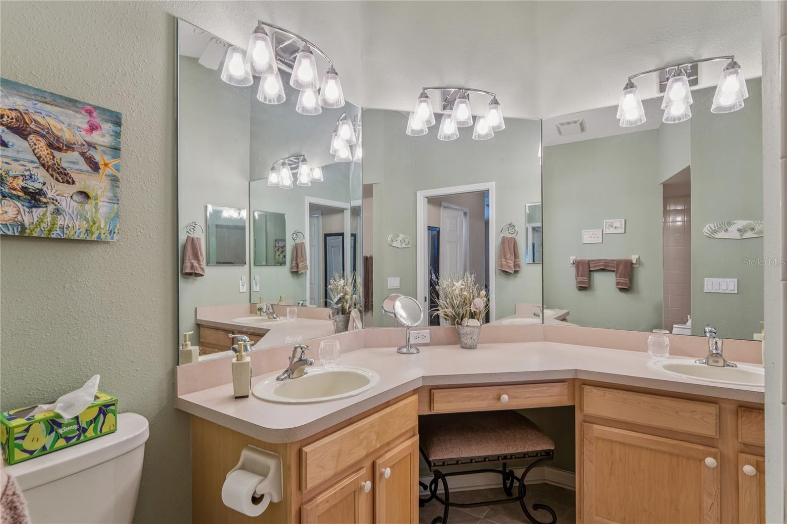 WELLINGTON AT SEVEN HILLS PH 8 - Residential