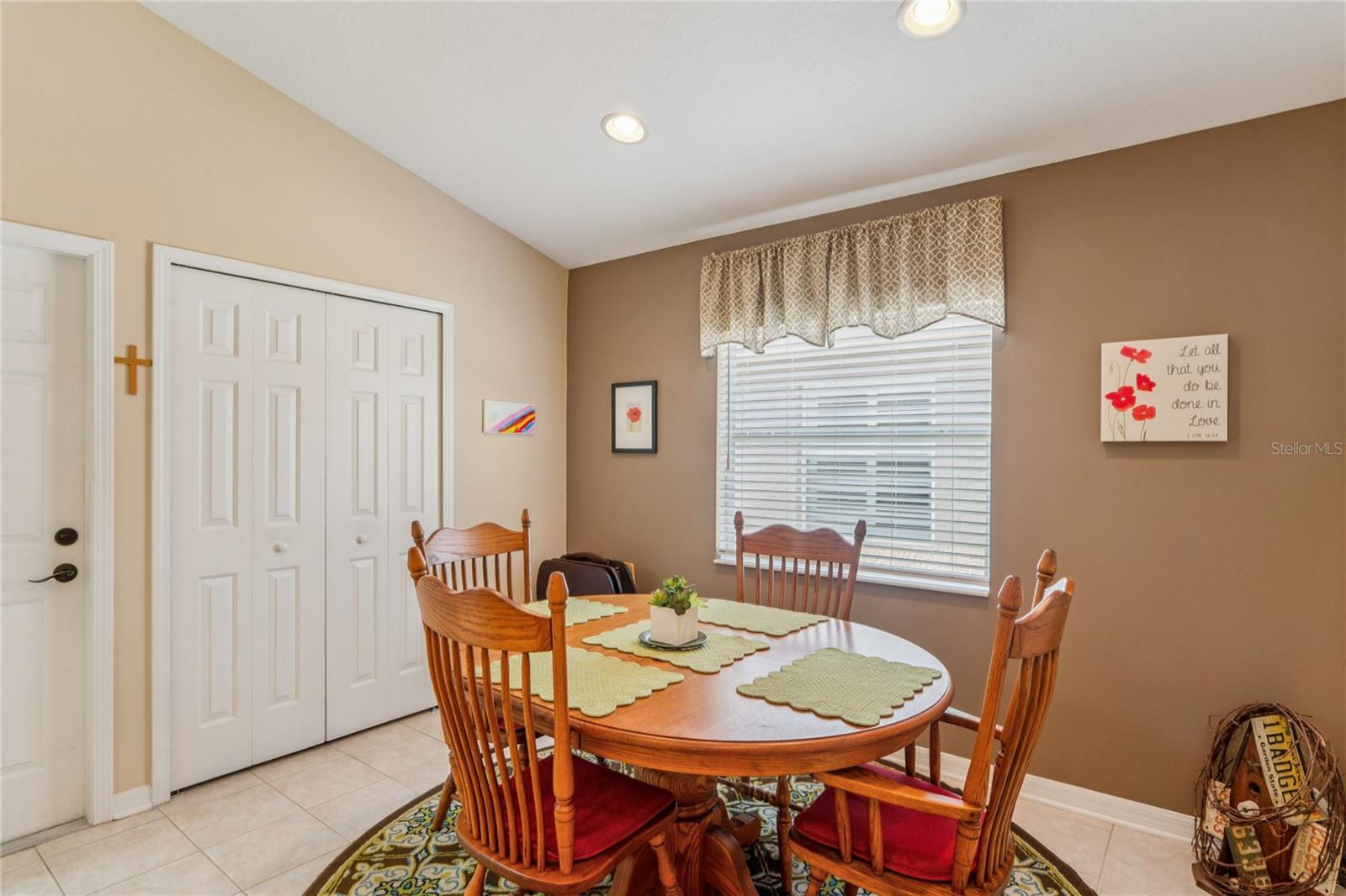 WELLINGTON AT SEVEN HILLS PH 8 - Residential