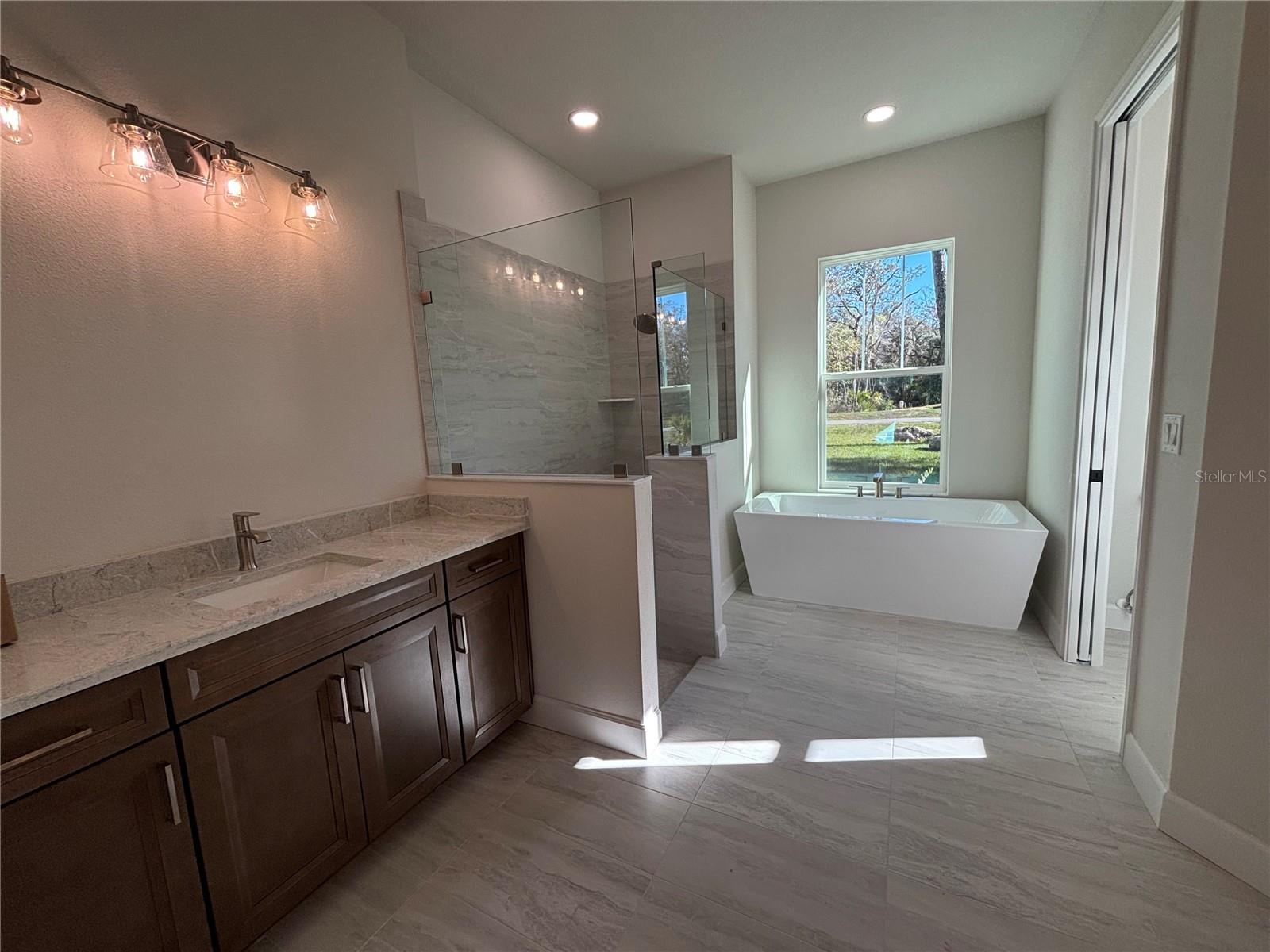 CHAMPION ESTATES - Residential