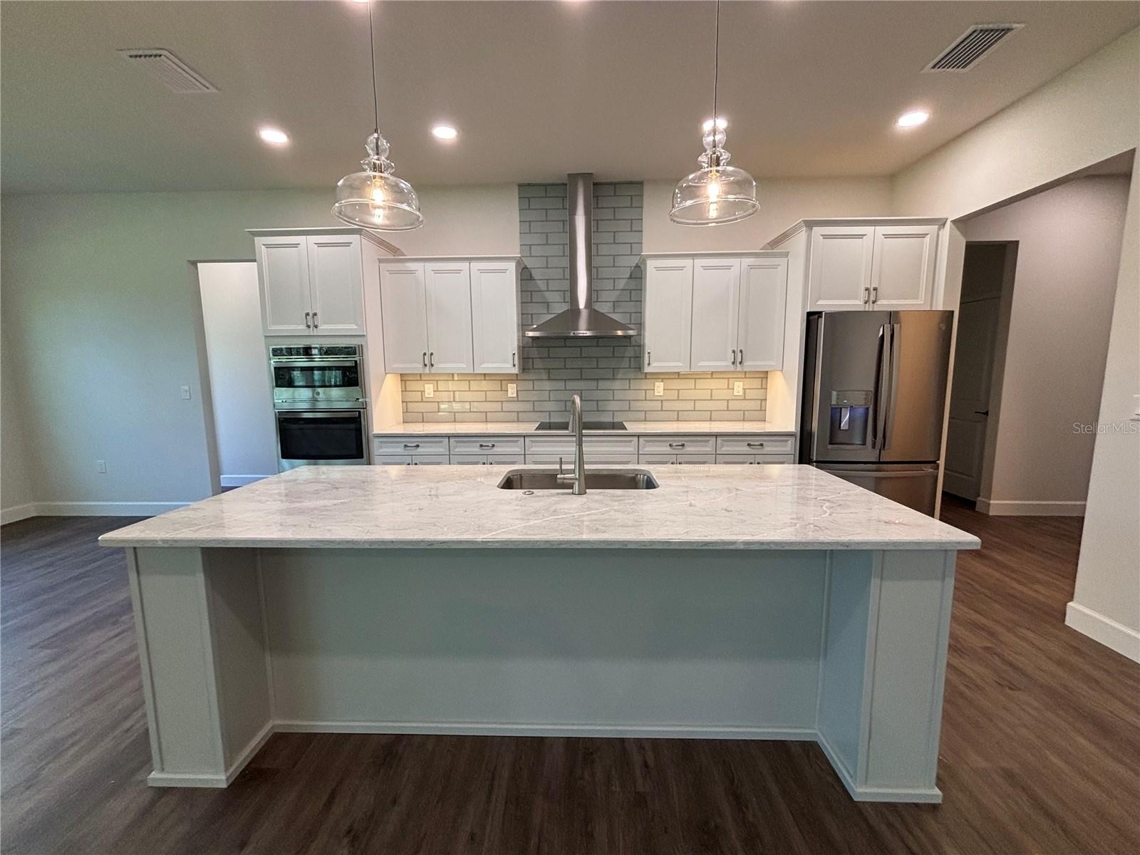 CHAMPION ESTATES - Residential