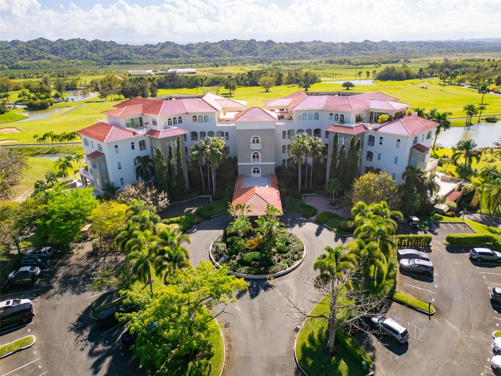 PLANTATION VILLAGE AT DORADO BEACH - Residential