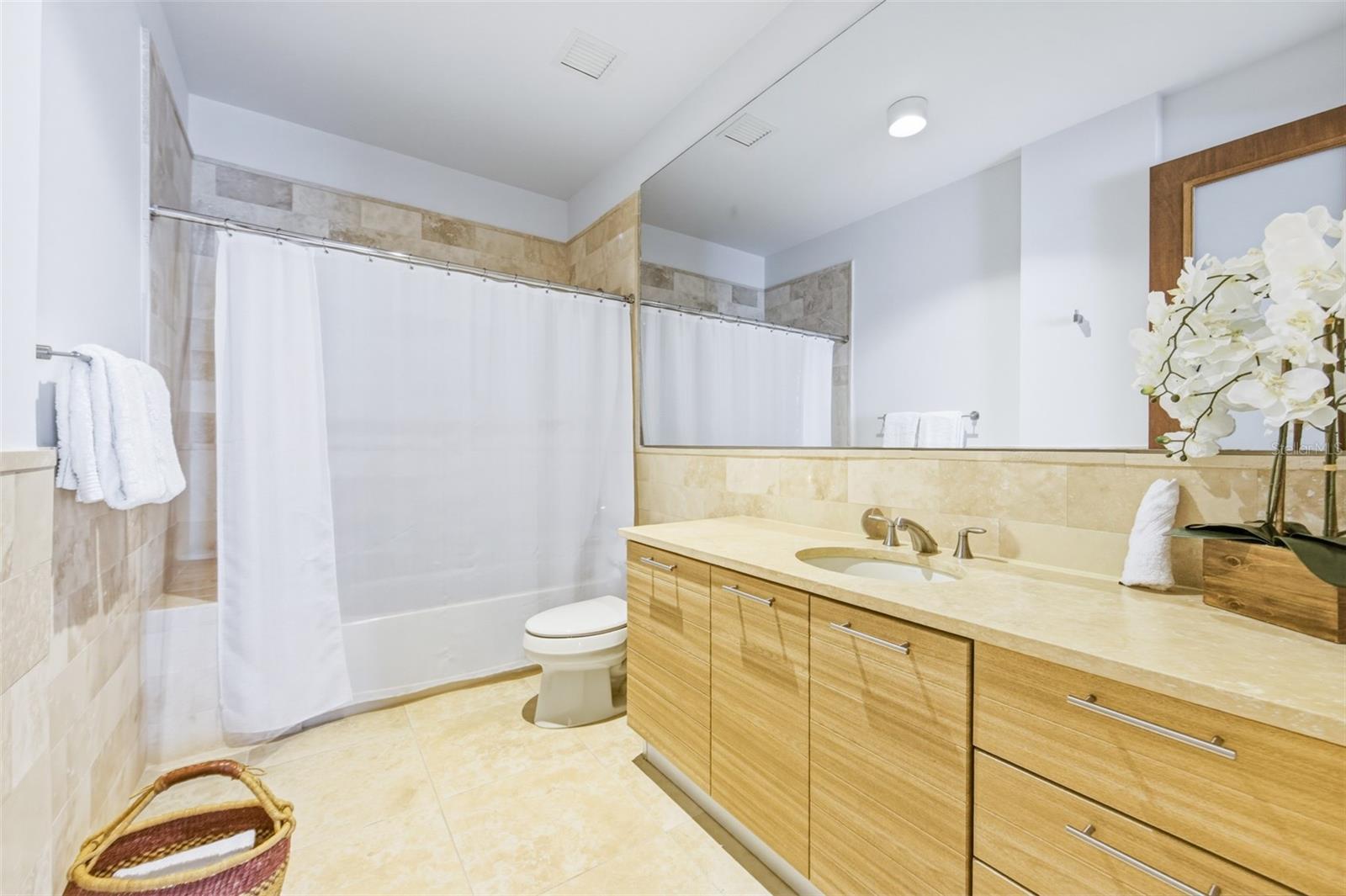 PLANTATION VILLAGE AT DORADO BEACH - Residential