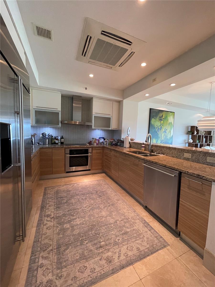 PH 404 PLANTATION VILLAGE II 404