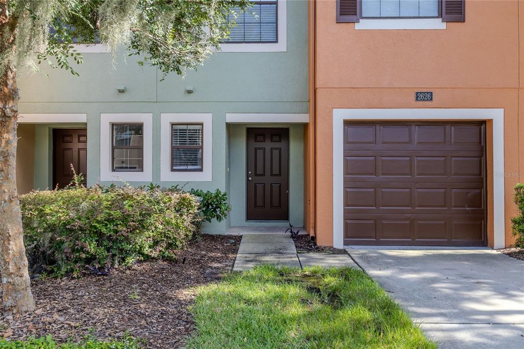 Photo of 2626 Edgewater Falls Drive, Brandon, FL 33511 (MLS # TB8417553)