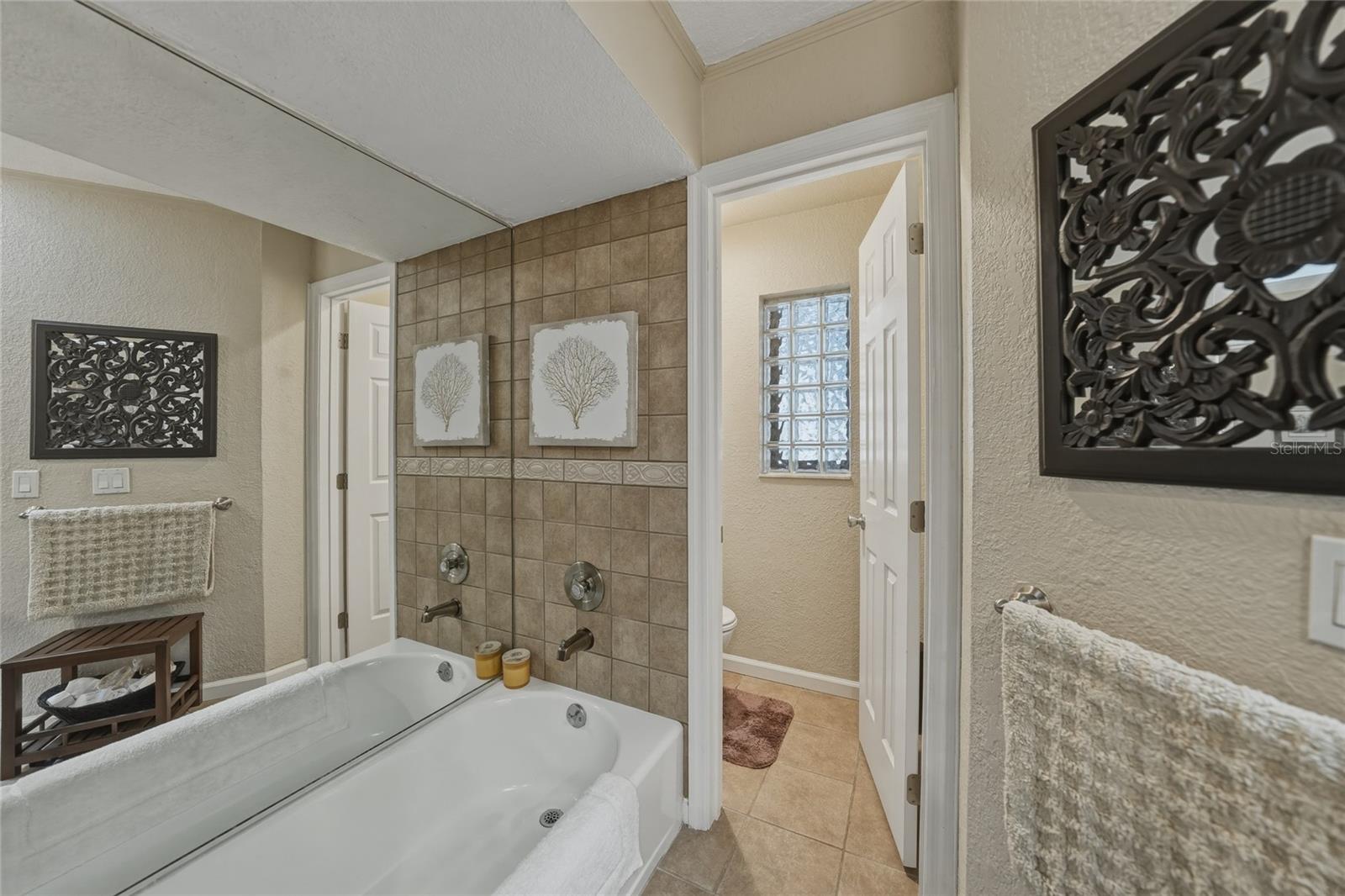 PUNTA GORDA ISLES SEC 11 - Residential