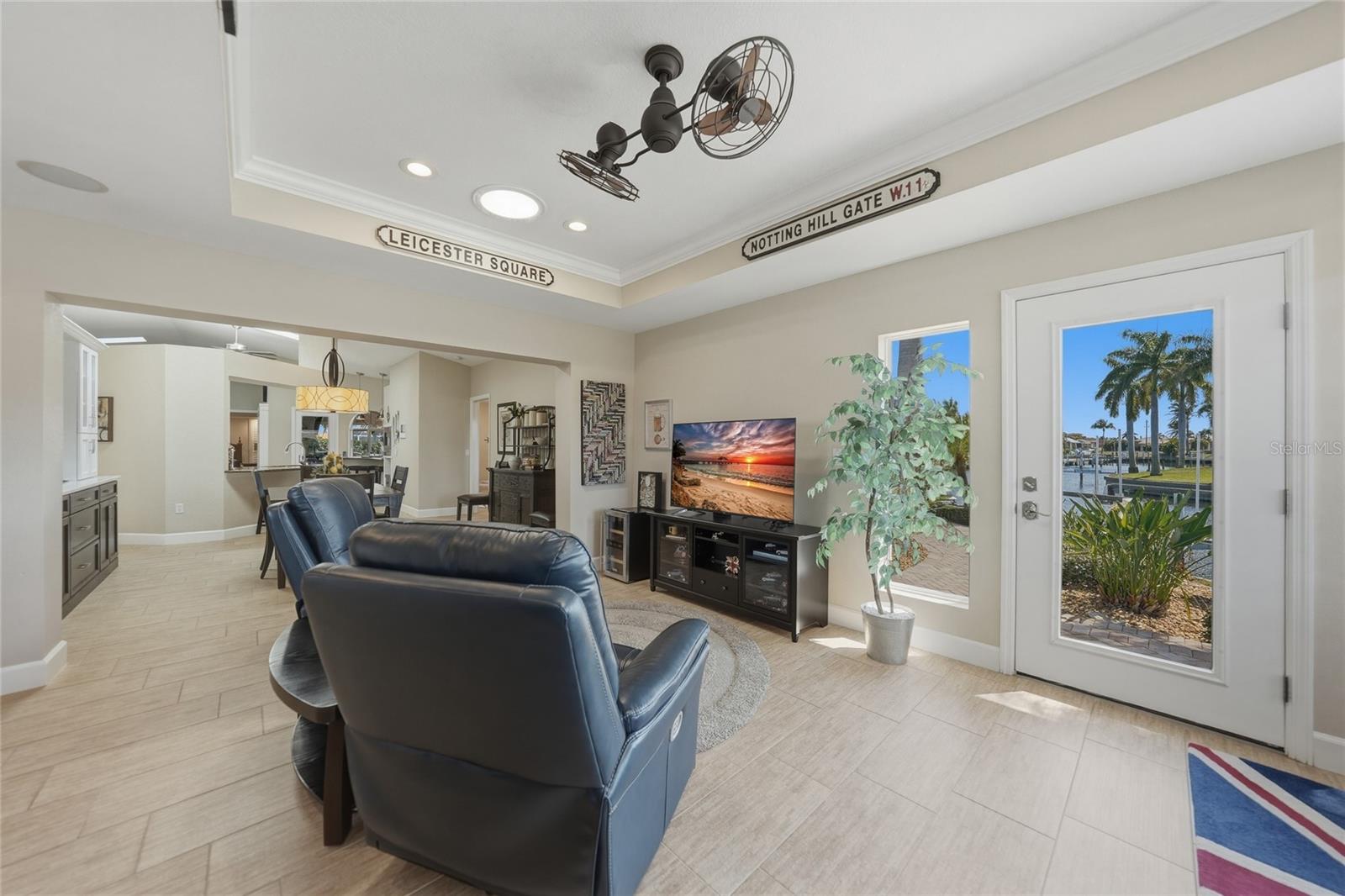 PUNTA GORDA ISLES SEC 11 - Residential