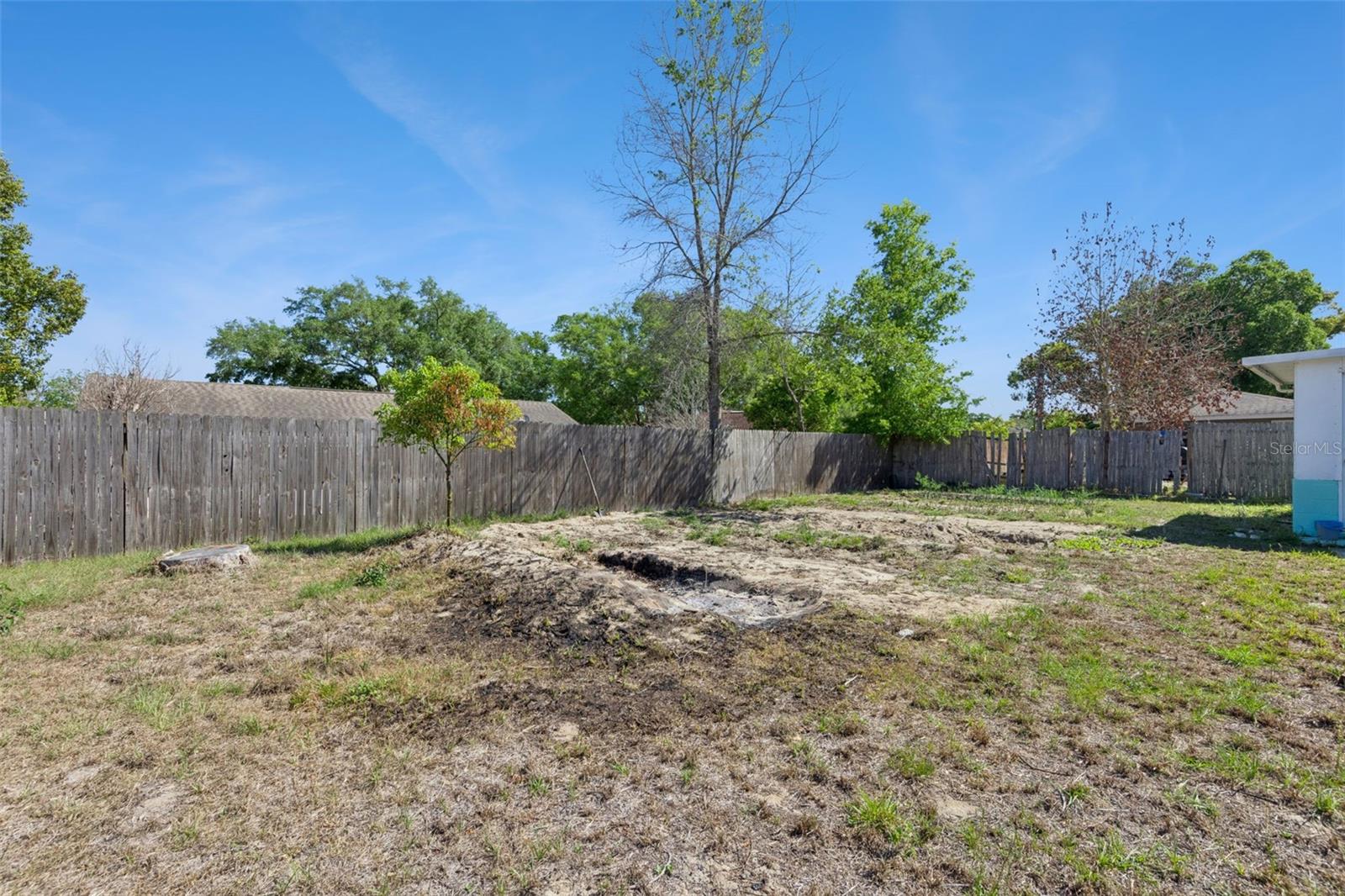 SIGNAL HILL - Residential