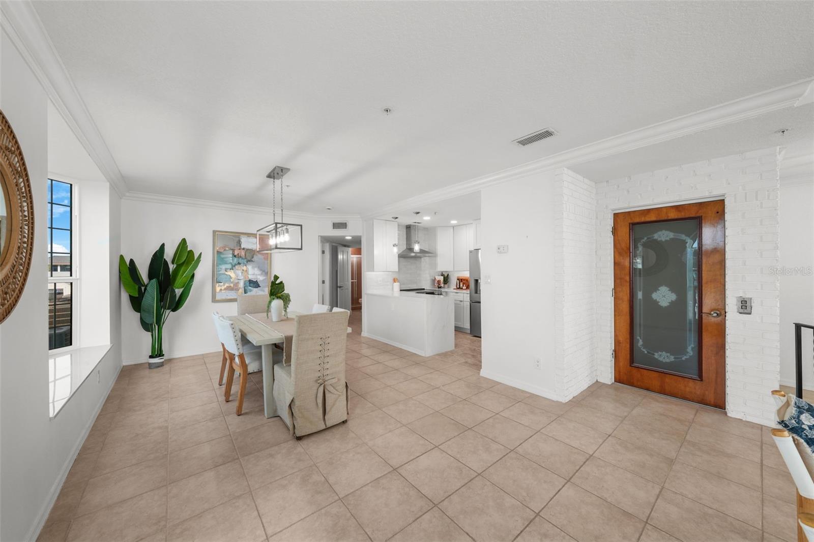 SUNSET REEF - Residential