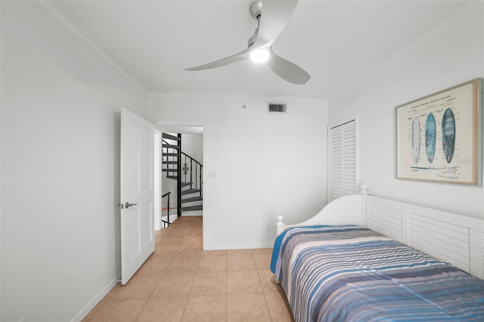 SUNSET REEF - Residential