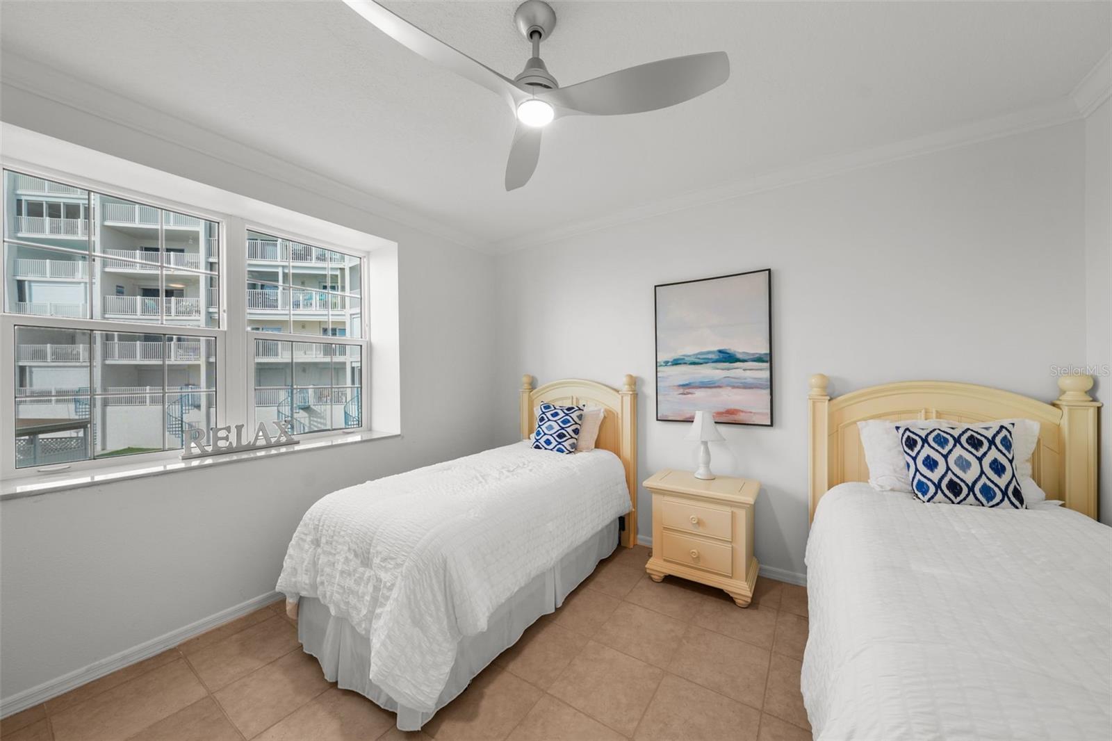 SUNSET REEF - Residential