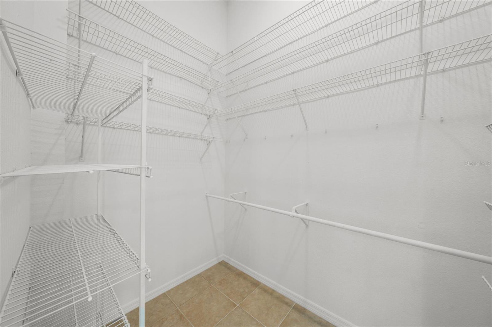 SUNSET REEF - Residential