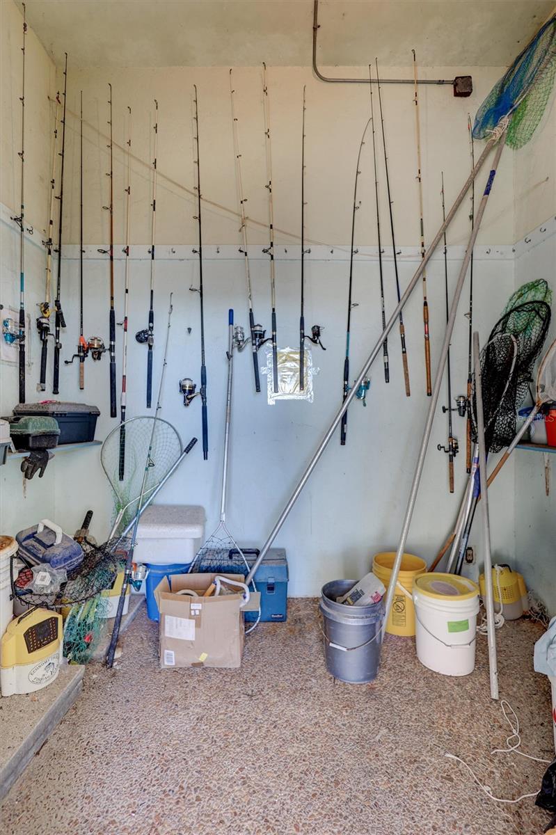 SIESTA TOWERS - Residential