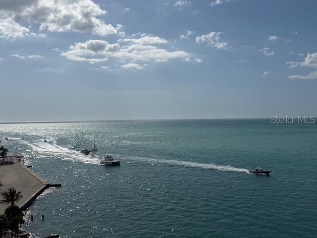 SIESTA TOWERS - Residential