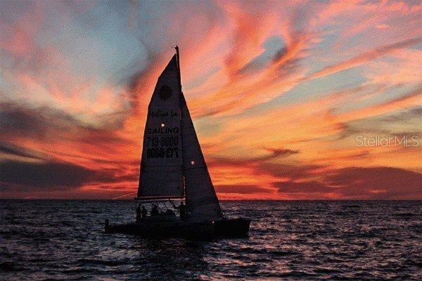 SIESTA TOWERS - Residential