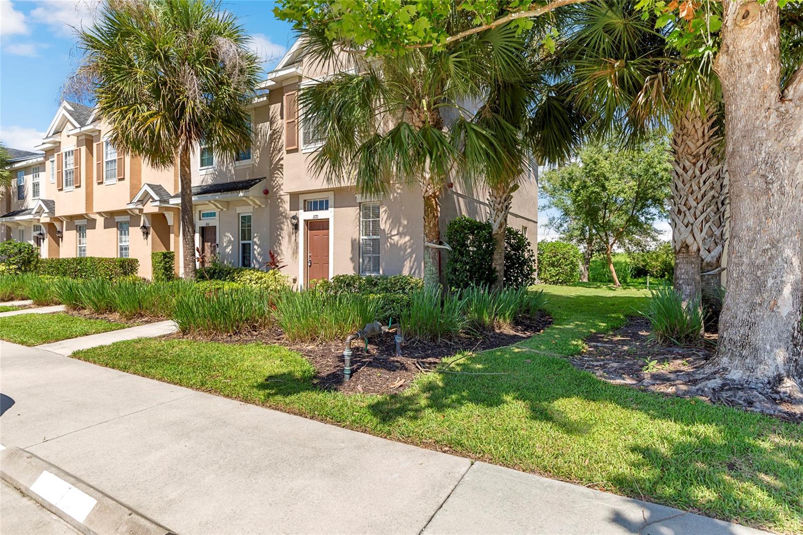 1170 GRANTHAM DRIVE