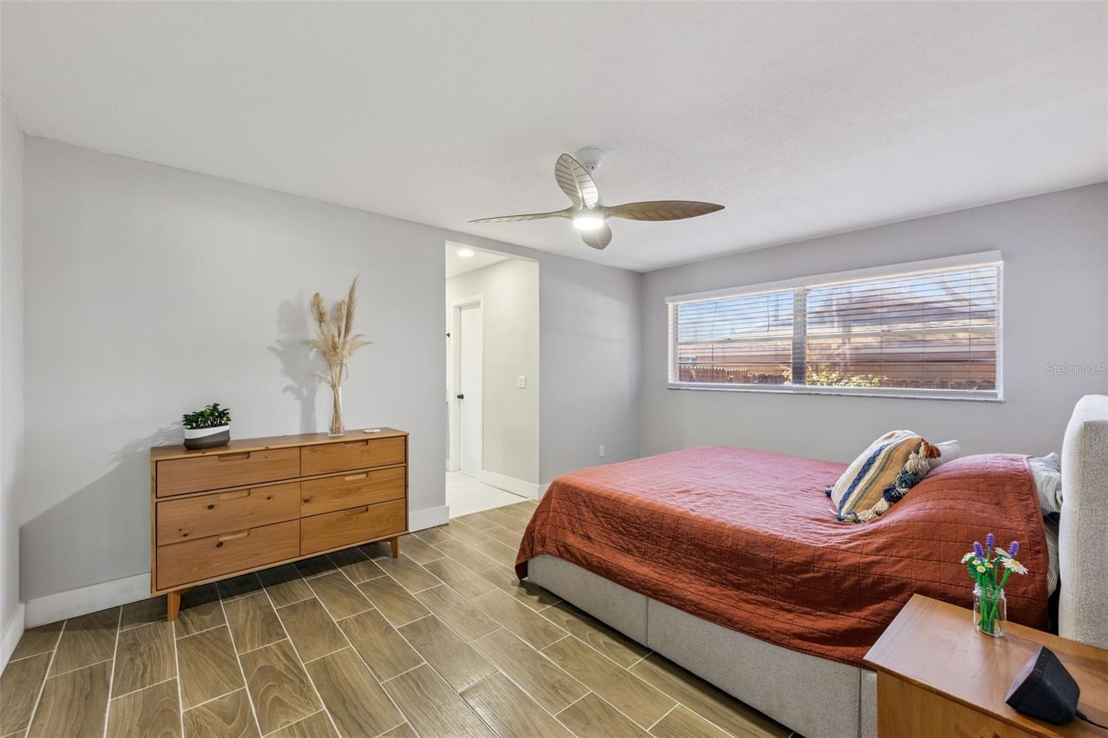 SPRING OAKS UNIT 6 - Residential