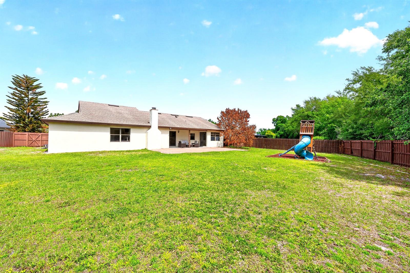 ORANGE TREE COUNTRY CLUB - Residential