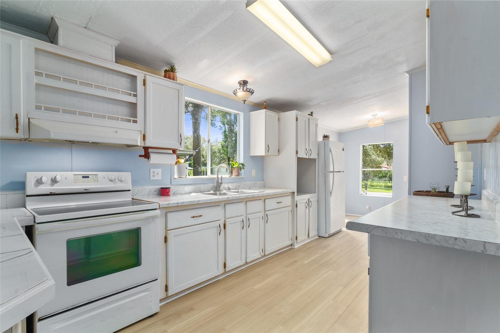 HIDEAWAY - Residential