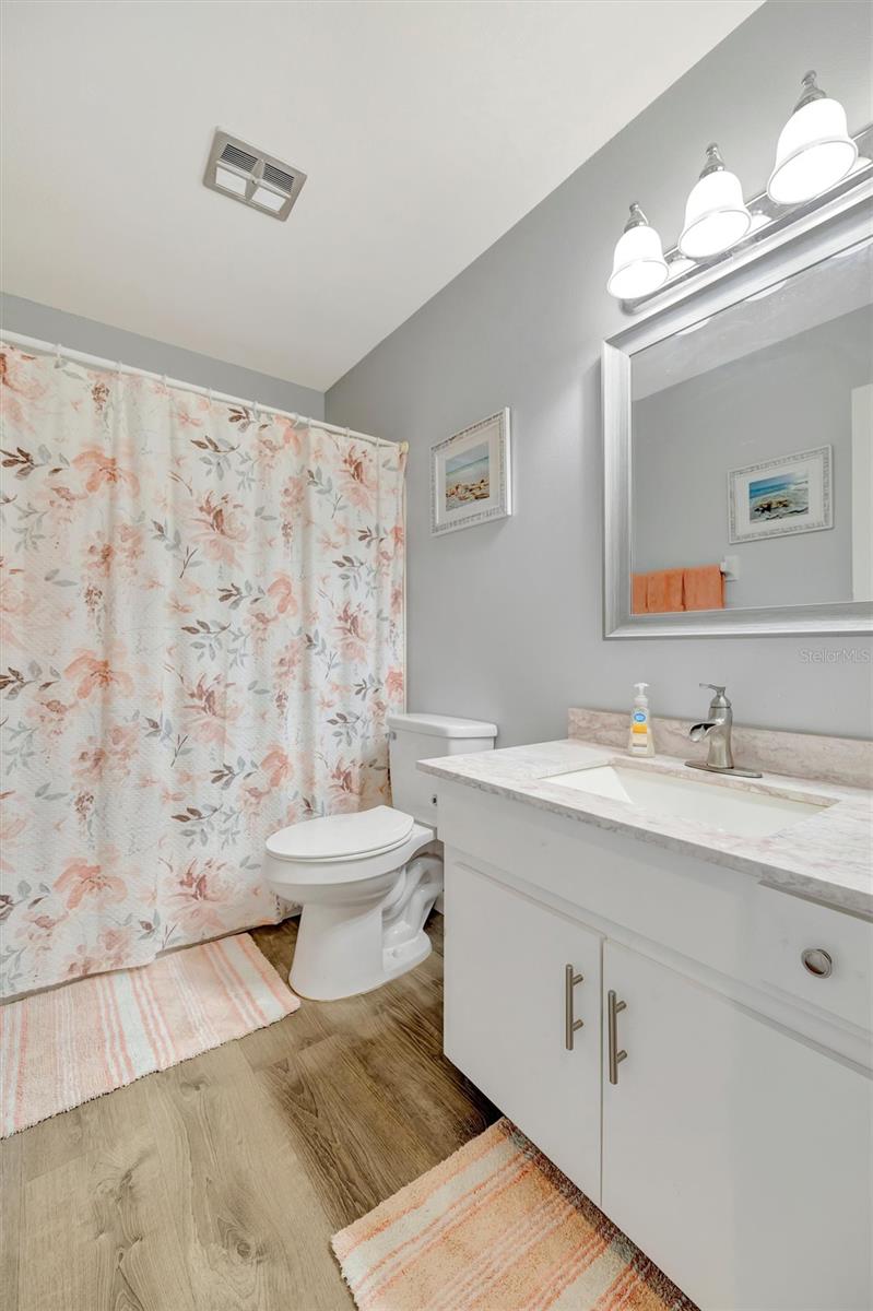 PARKWAY VILLAS - Residential