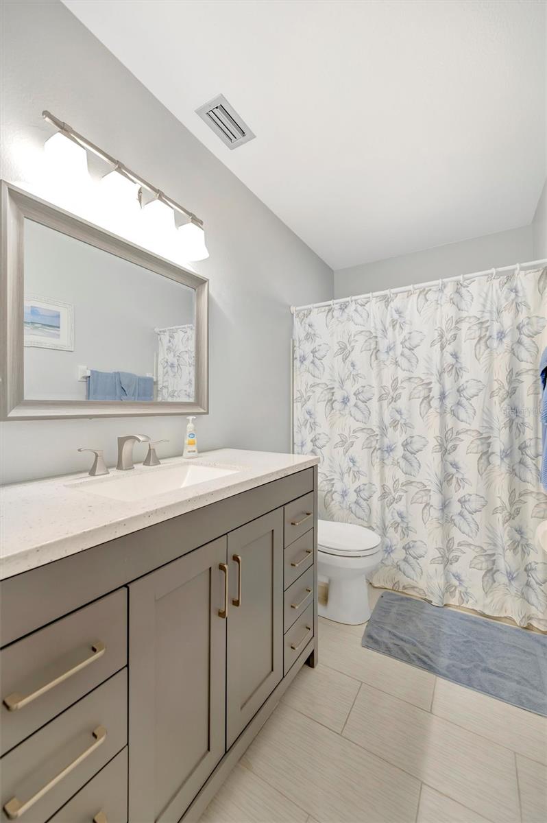 PARKWAY VILLAS - Residential