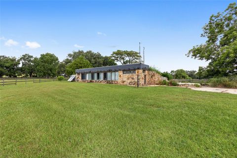 Tiny photo for 13855 NW 27th Avenue, Citra, FL 32113 (MLS # OM700832)