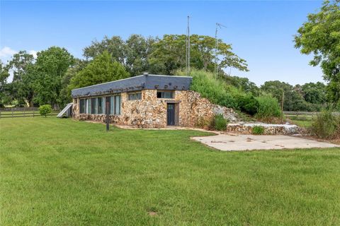 Tiny photo for 13855 NW 27th Avenue, Citra, FL 32113 (MLS # OM700832)