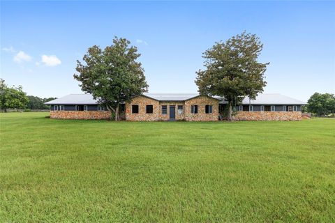 Tiny photo for 13855 NW 27th Avenue, Citra, FL 32113 (MLS # OM700832)