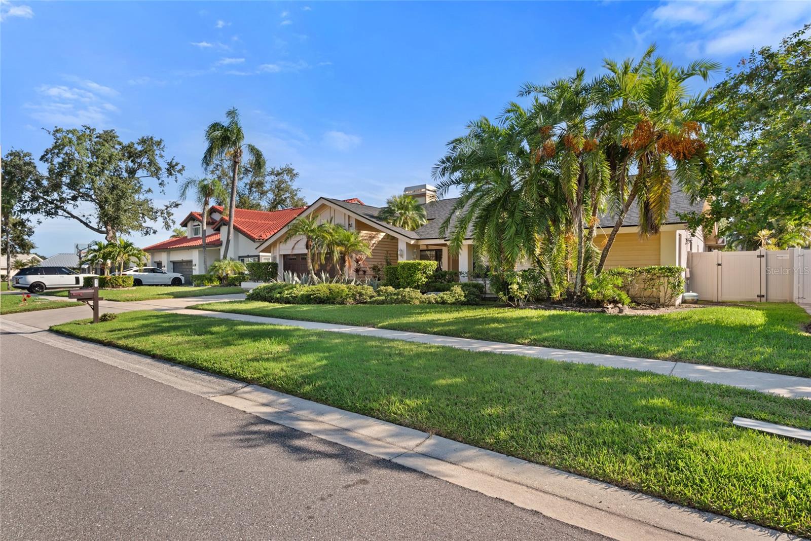 4121 CROSSWATER DRIVE